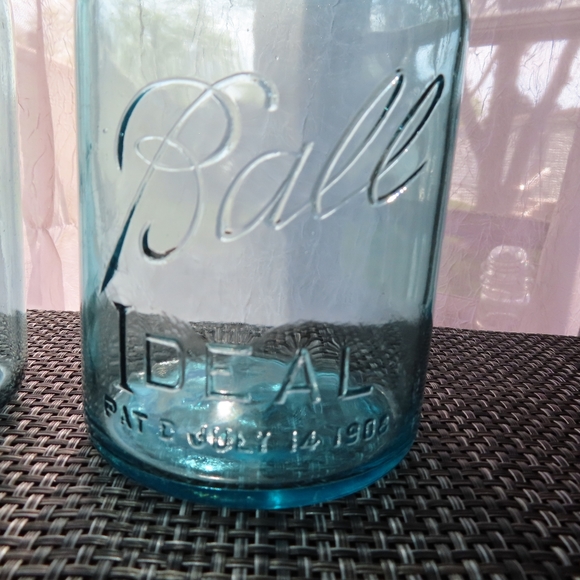 Vintage Antique Ball Mason Jars - Picture 5 of 12